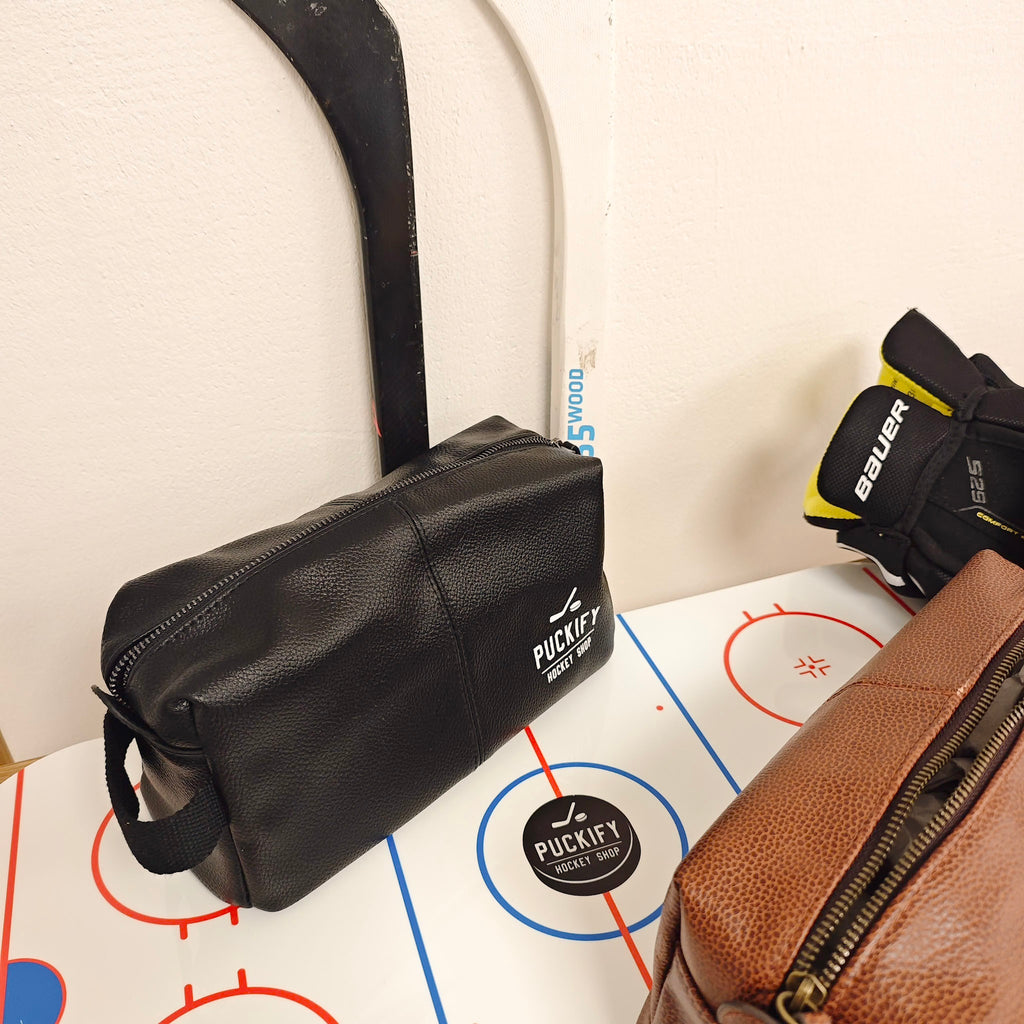 Cosmetic bag Puck