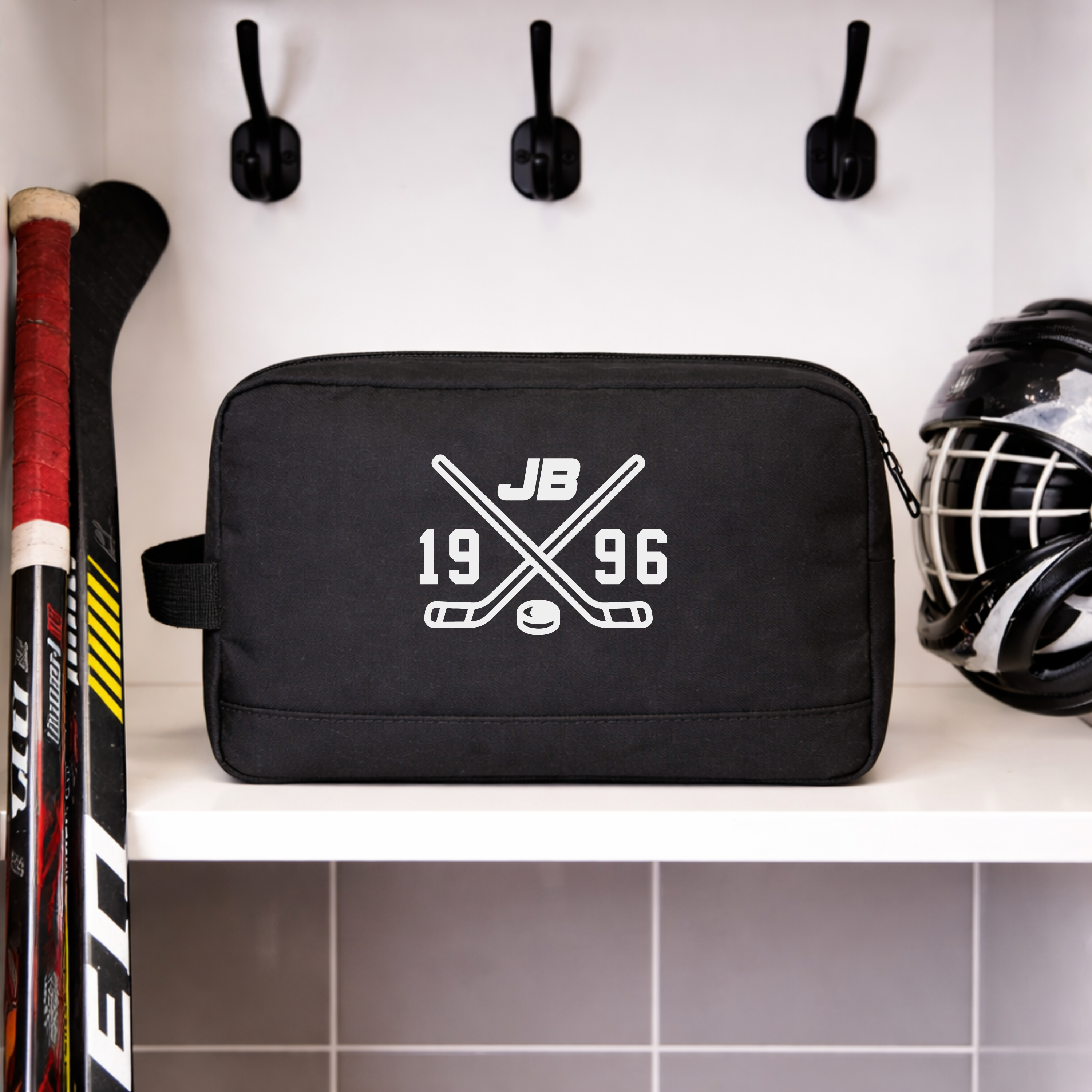 toiletry bag, racket cross