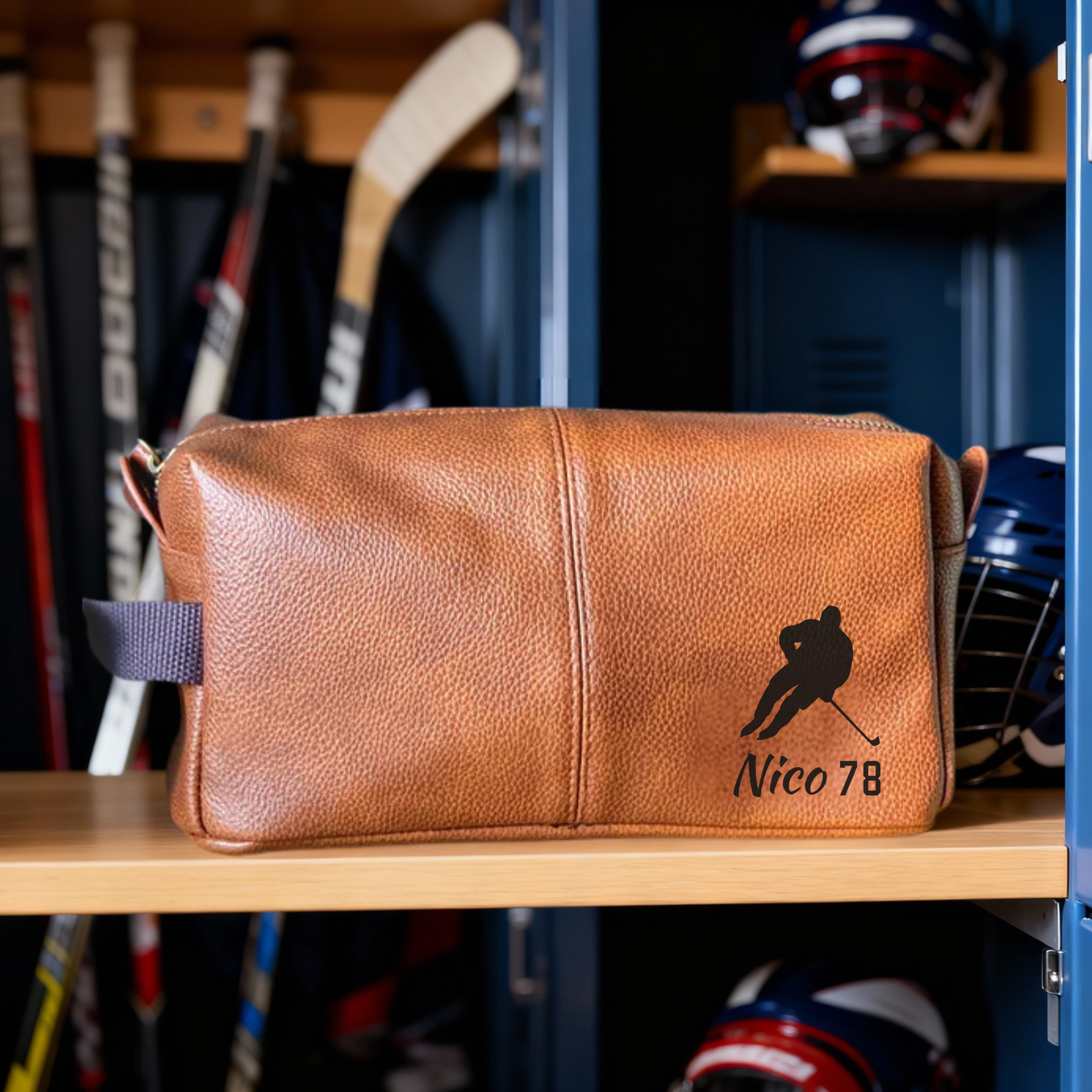 cosmetic bag for field players